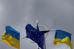 Подробнее о статье Украину предупредили об экзистенциальной угрозе из-за расширения НАТО