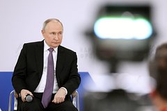 Подробнее о статье В США обеспокоились последствиями выхода интервью Путина журналисту Карлсону